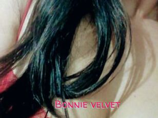 Bonnie_velvet