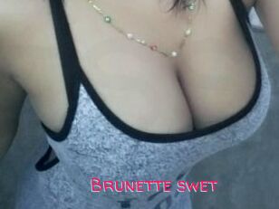 Brunette_swet